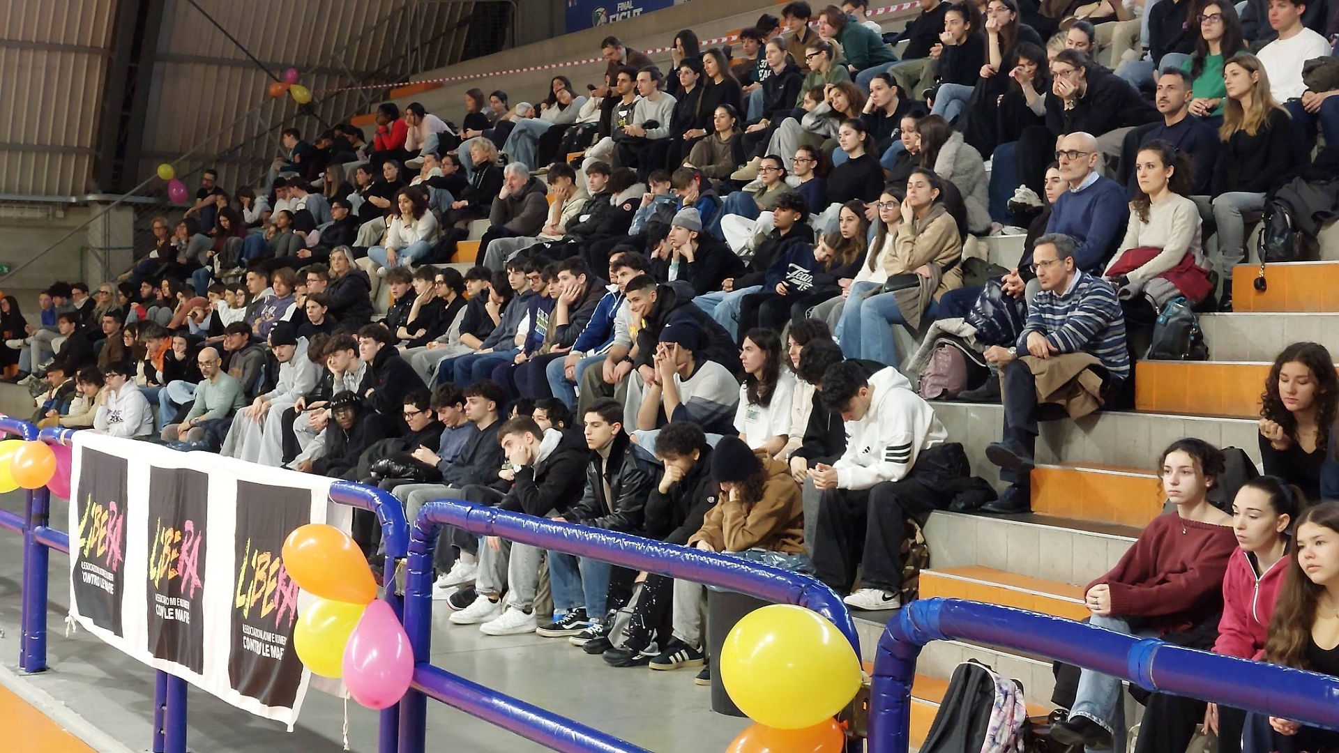 Don Luigi Ciotti al Palasanquirico di Asti