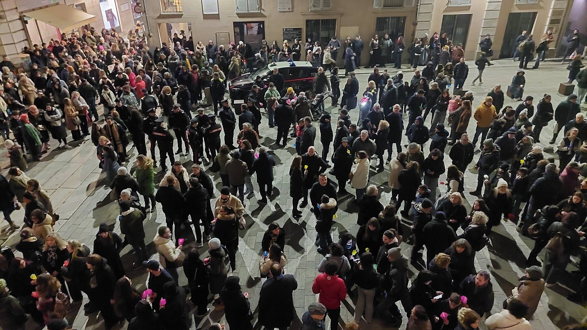 Il dolore e la luce: Nizza si ferma per Zoe