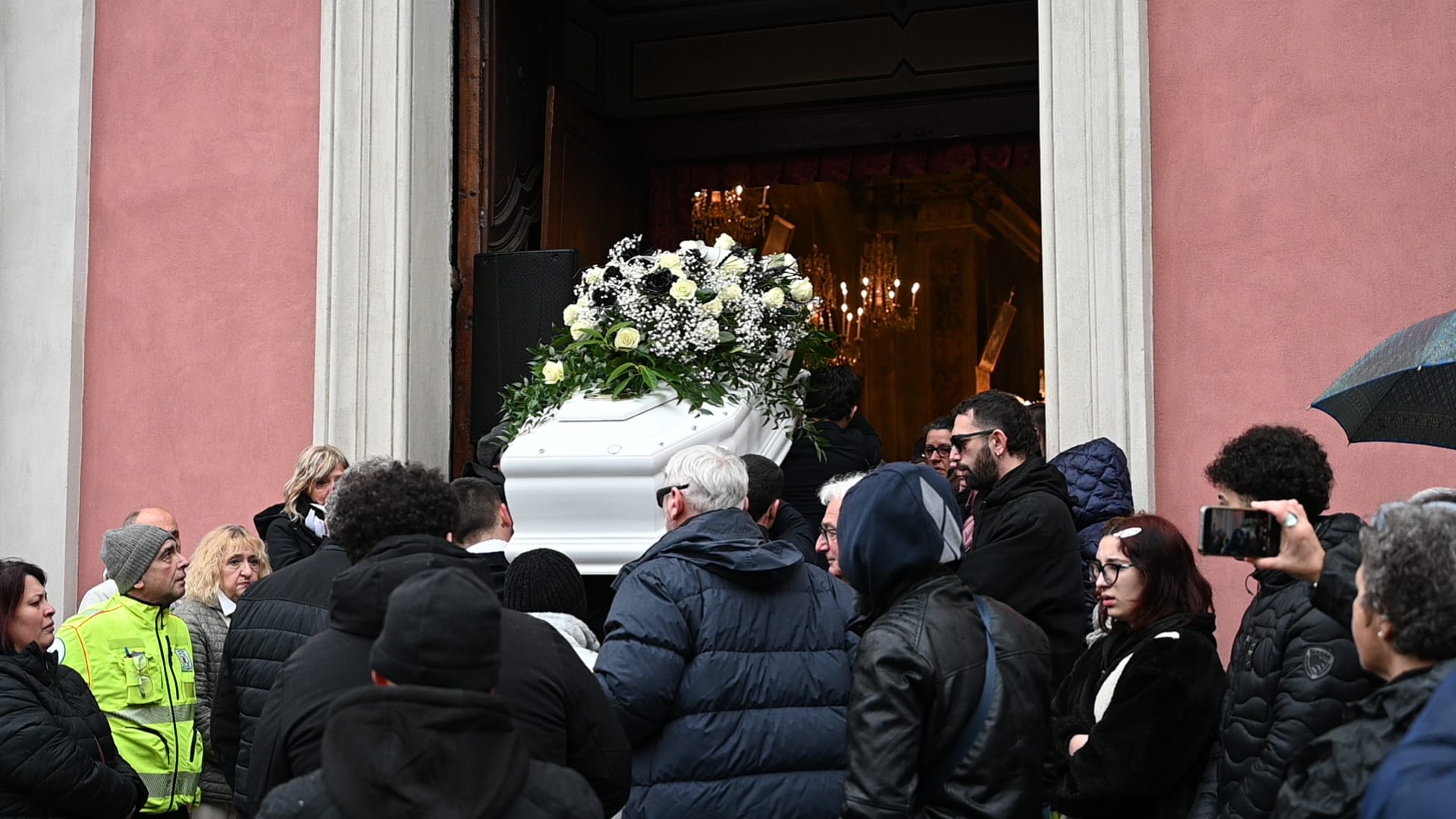 Il feretro di Zoe Trinchero