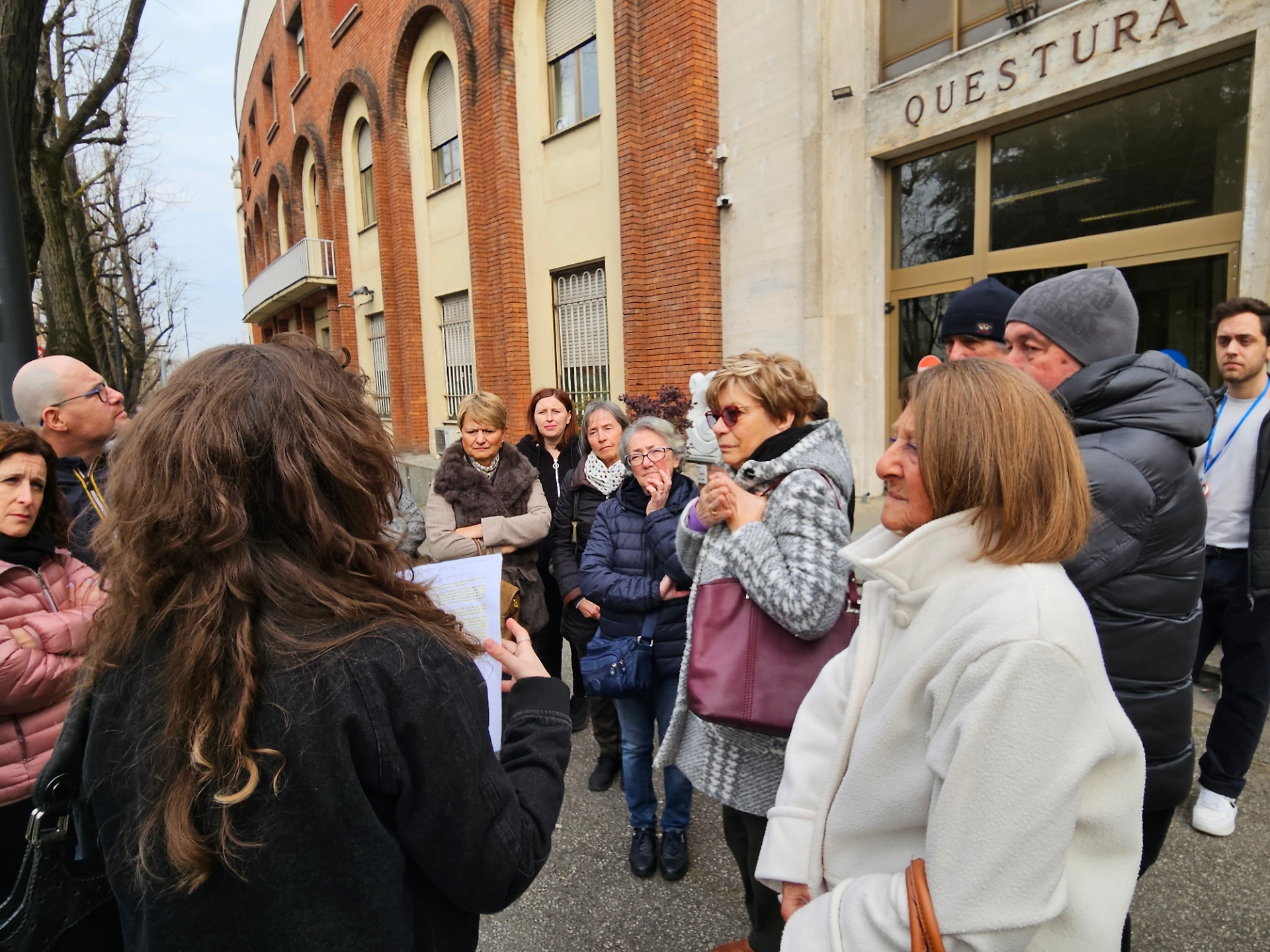 Un gruppo visita alla Questura