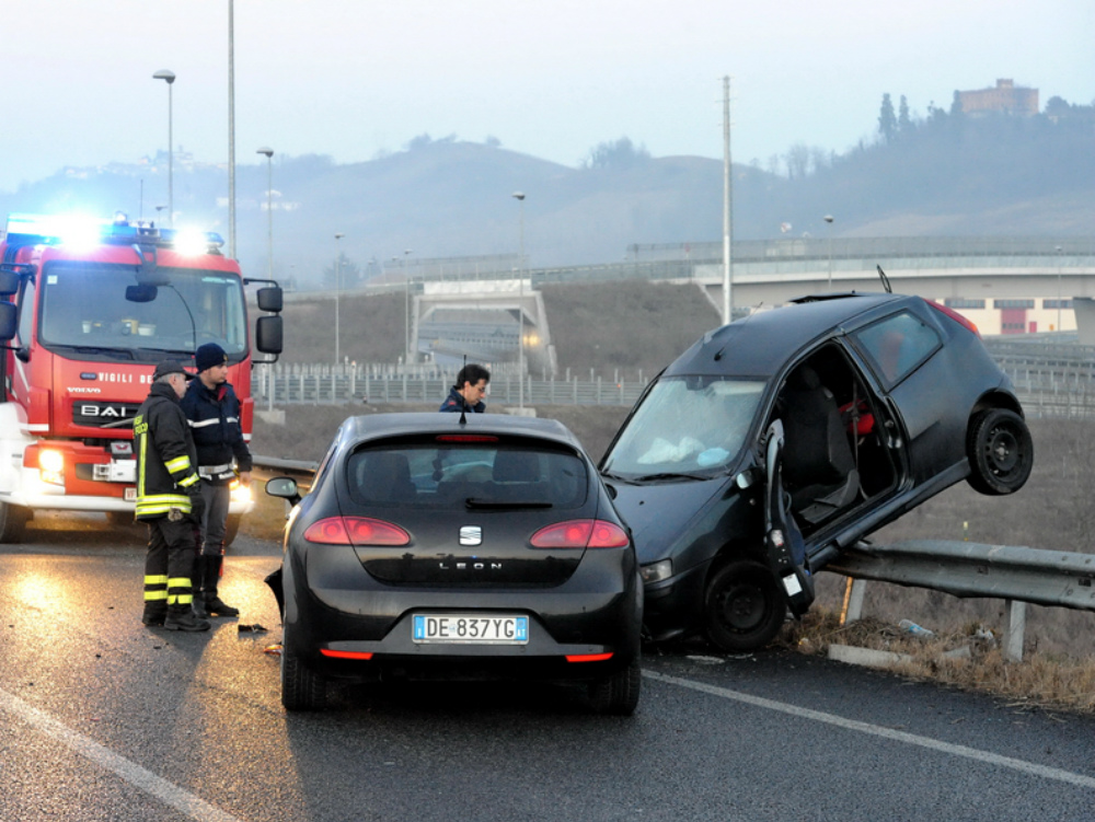 FOTO Incidente mortale a Isola d'Asti La Nuova Provincia FOTO Incidente mortale a Isola d'Asti La Nuova Provincia