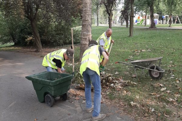 1 pulizia parco