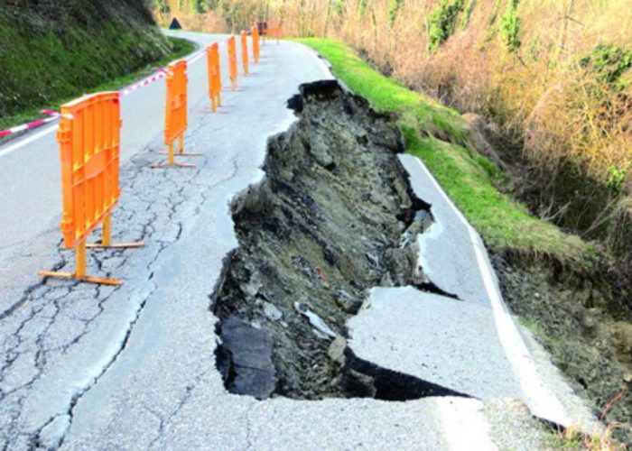 170mila euro per le franesulle strade del Comune