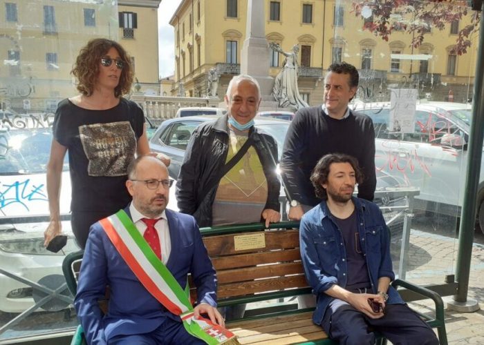 inaugurazione panchina piazza Roma Bugnano