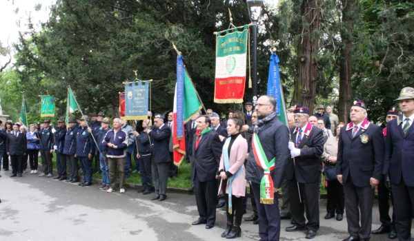 Un momento della festa del 25 Aprile ad Asti
