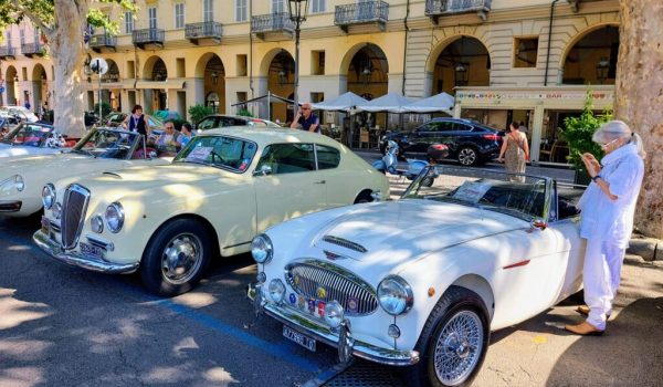 31° interclub auto storiche piazza Alfieri Asti18