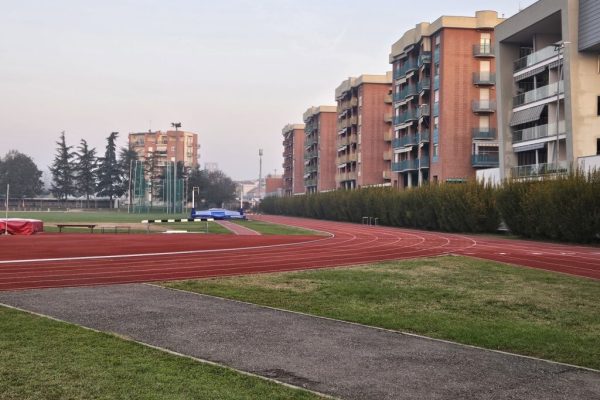 divieti pista di atletica via Gerbi Asti