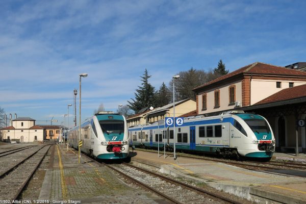 Alba stazione ferroviaria