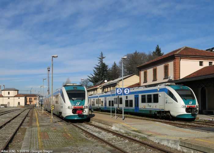 Alba stazione ferroviaria