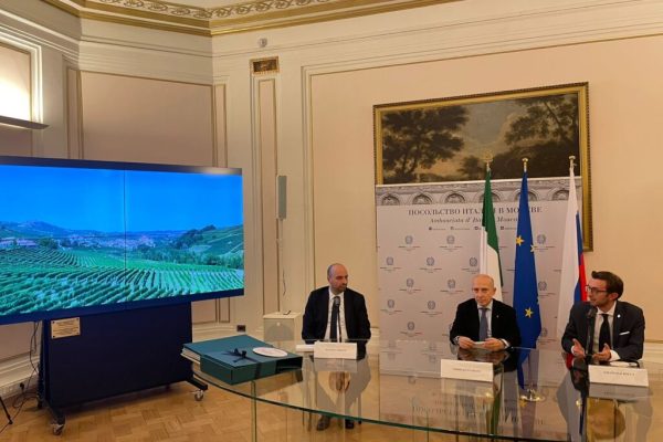 AmbasciataItalianaAMosca-Promozione1