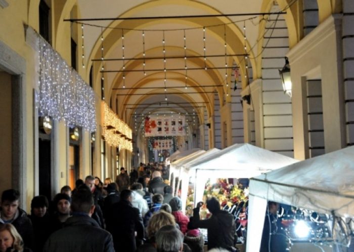 Asti: si aprono i mercatini di Natale