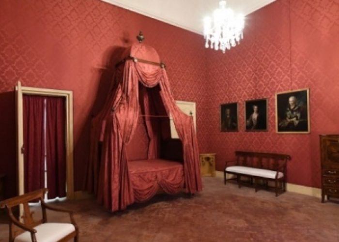 Asti: visite guidate a Palazzo Alfieri