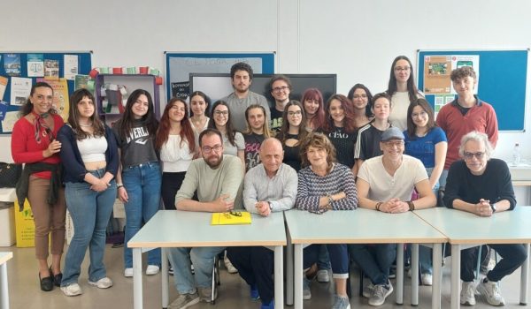 Astiteatro progetto studenti con detenuto Cosimo