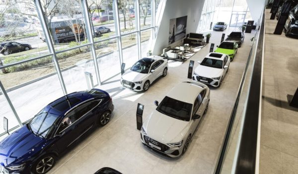The showroom of the new pilot outlet.