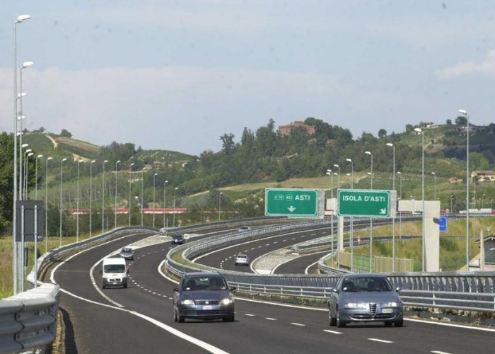 Un tratto dell'autostrada Asti-Cuneo