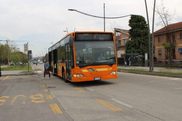 Bus Urbano_GDivino_1 (3)