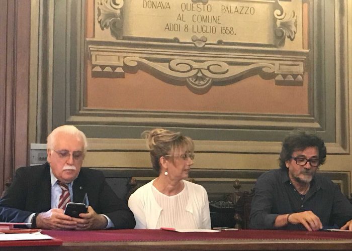 La conferenza stampa di presentazione della Casa delle donne e dei bambini