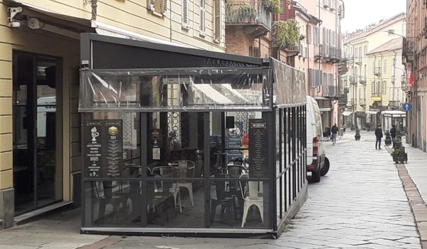 Corso Alfieri con poca gente