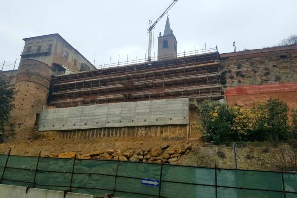 Cantiere muraglione Moncalvo