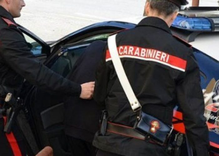 Carabinieri arresto x