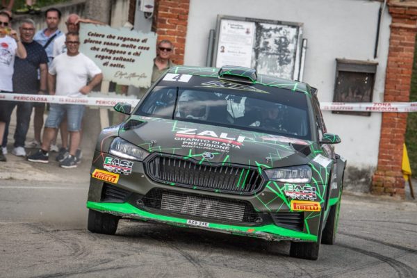 Carmellino Foto Rolling Fast