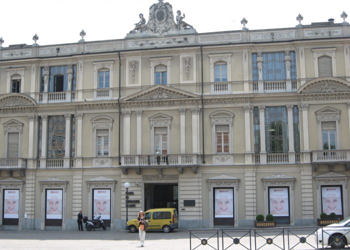 La sede della Cassa di Risparmio di Asti
