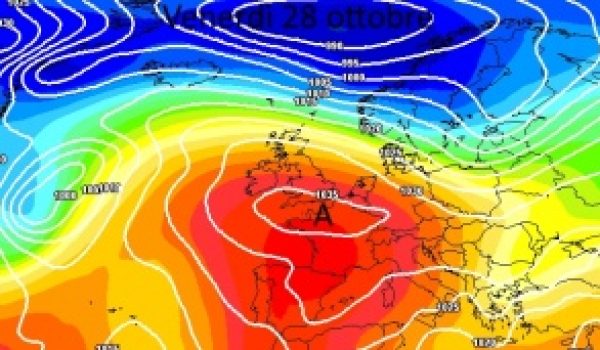 Cieli grigi e uggiosi, sole 20° da venerdì