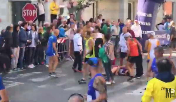 Un'immagine tratta dal video della corsa incriminata
