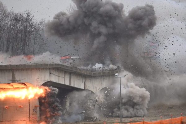 Demolizione ponte Rochetta Tanaro