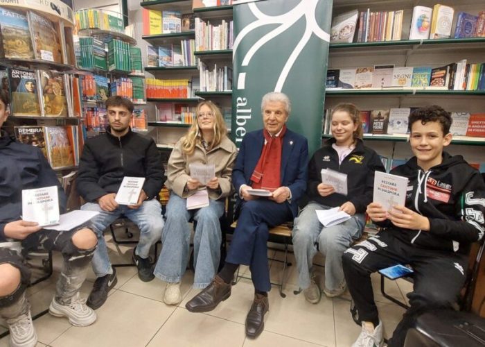 Don Berzano presentazione libro con giovani