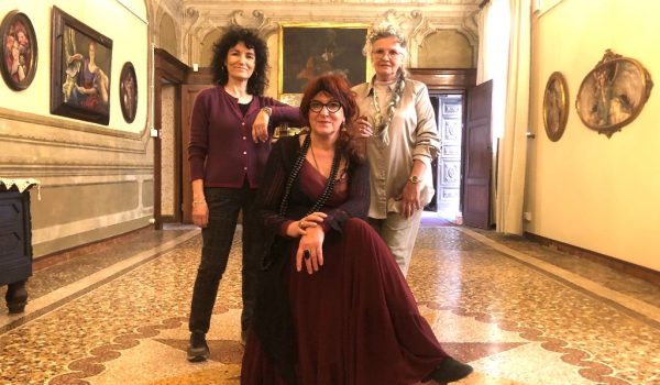 Donne in Galleria