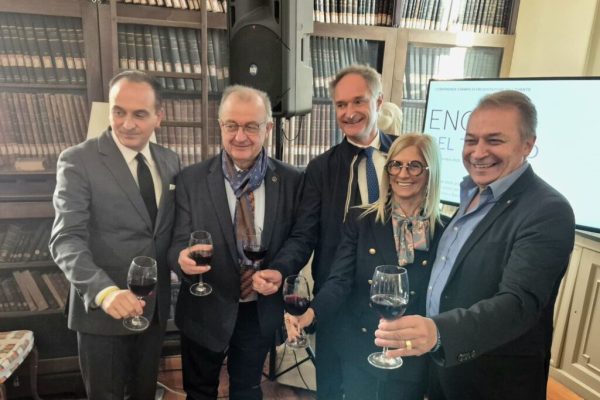 ENO del Turismo presentazione Alberto Cirio Fulvio Mazzocchi Bruno Bertero Liliana Allena Paolo Bongioanni