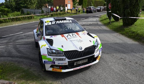 Elwis Chentre Foto Magnano