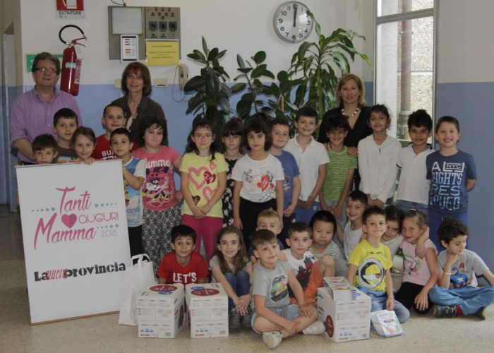 Una delle classi della Primaria Ferraris, premiata dalla Nuova Provincia