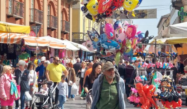 Fiera di Primavera Foto Ago