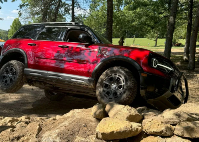 Ford Bronco authos