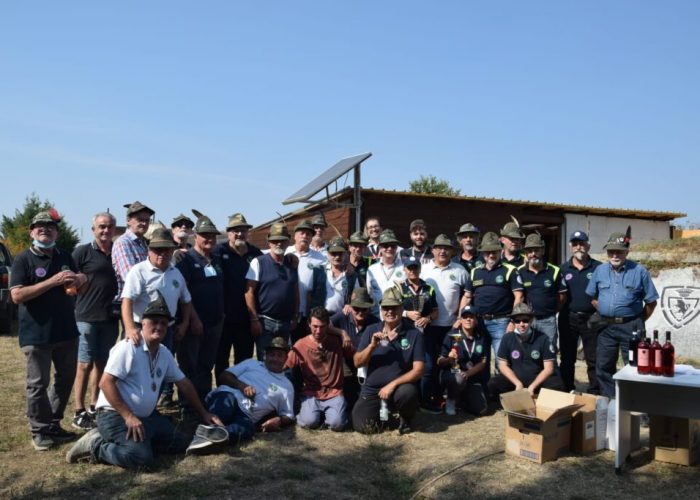 Foto 1 - Gara di tiro Il gruppo dei parteciapnti