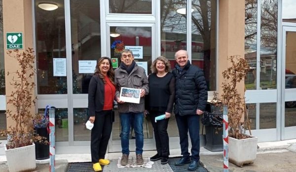 Franco Negro con l'Assessore Gandolfo, la direttrice Simona Ameglio e la reggente Ana Vasile