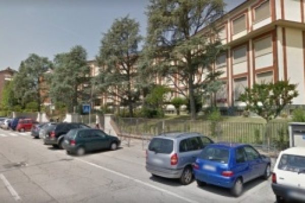 Grande scippo davanti alla Mazzarello