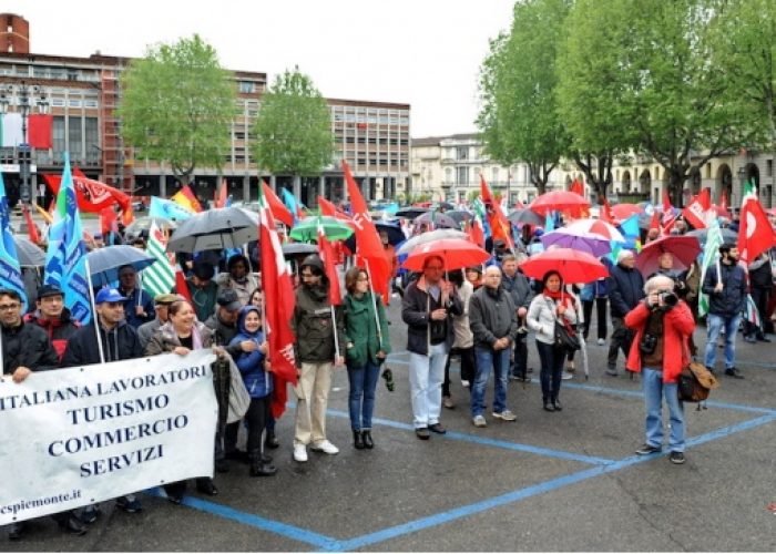 I Maggio, i sindacati: preservare contratto collettivo