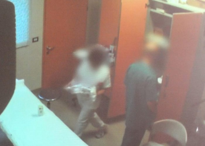 I colleghi dei medici arrestati: «Meritavano tanto clamore?»