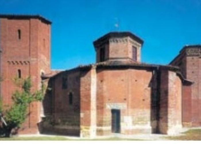 Il Battistero di San Pietro