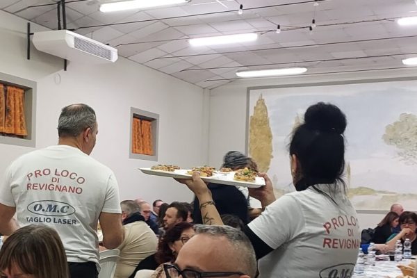 “Il Grande Bollito Misto” della Pro Loco di Revignano: un successo di gusto e convivialità