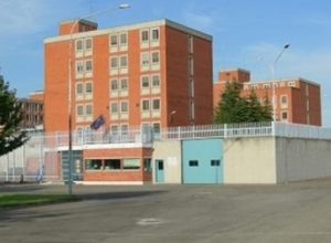 Il-Sappe-Il-carcere-di-Vercelli-e-un-disastro-59bfa33fb66611-420x252