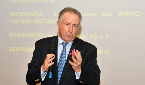 Il professor Paolo Pisani primario otorino cardinal massaia