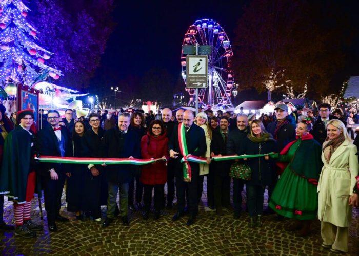 Inaugurazione Magico Paese di Natale e accensione delle luminarie ad Asti