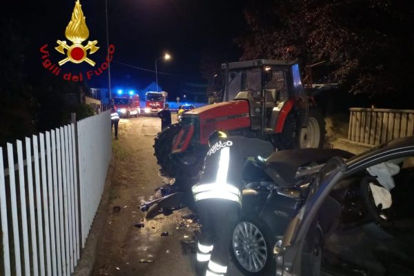 Incidente Cantarana Alfa Romeo trattore