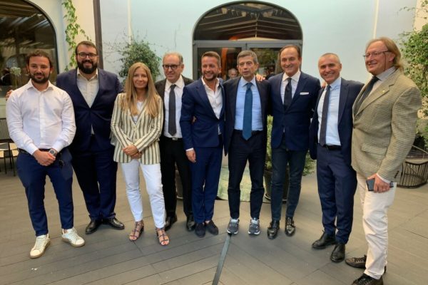 La delegazione astigiana presente a Torino