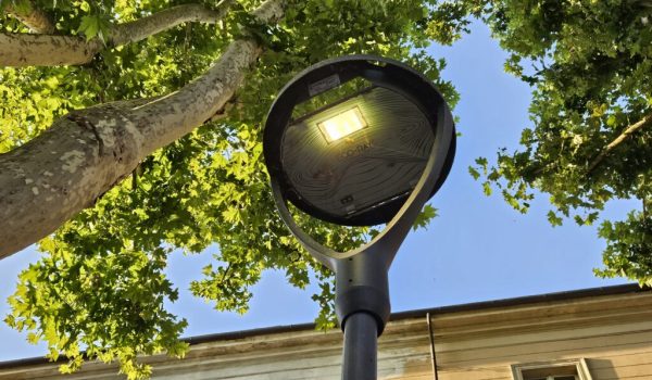 Luci accese venerdì mattina ore
