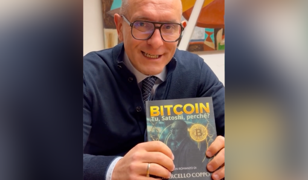 Marcello Coppo con il suo romanzo